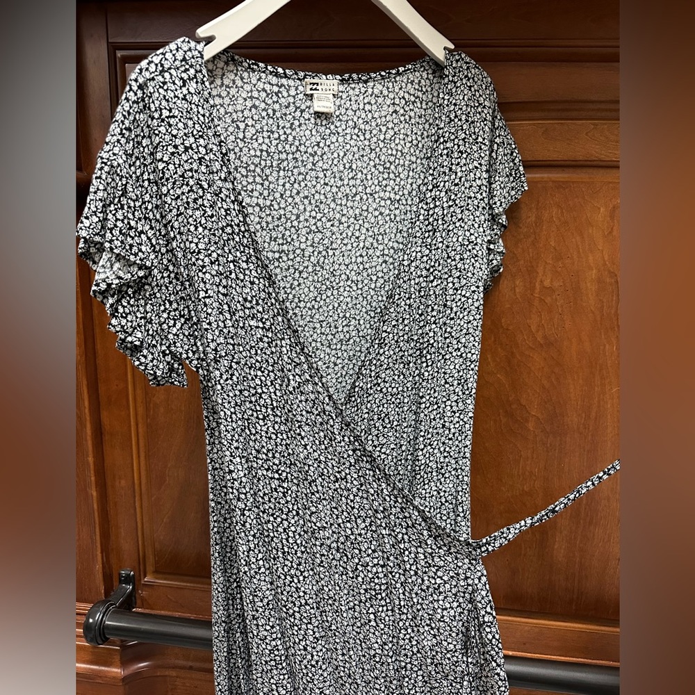 Billabong floral wrap dress